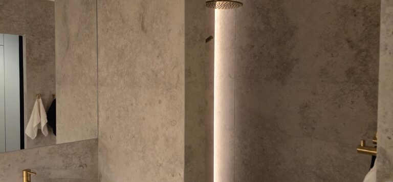 20 ZDJĘCIA 11 łazienka z living 01